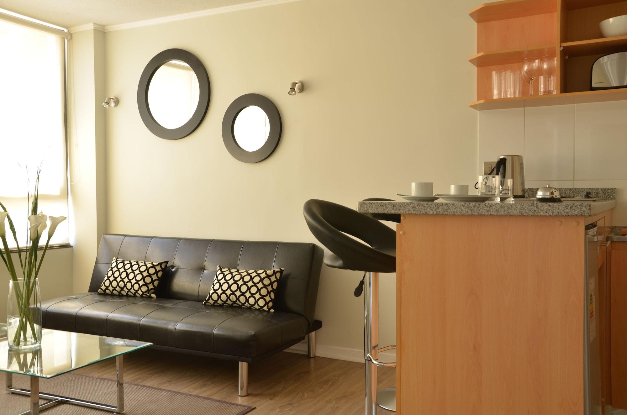 Apart Hotel Providencia Сантяго Екстериор снимка
