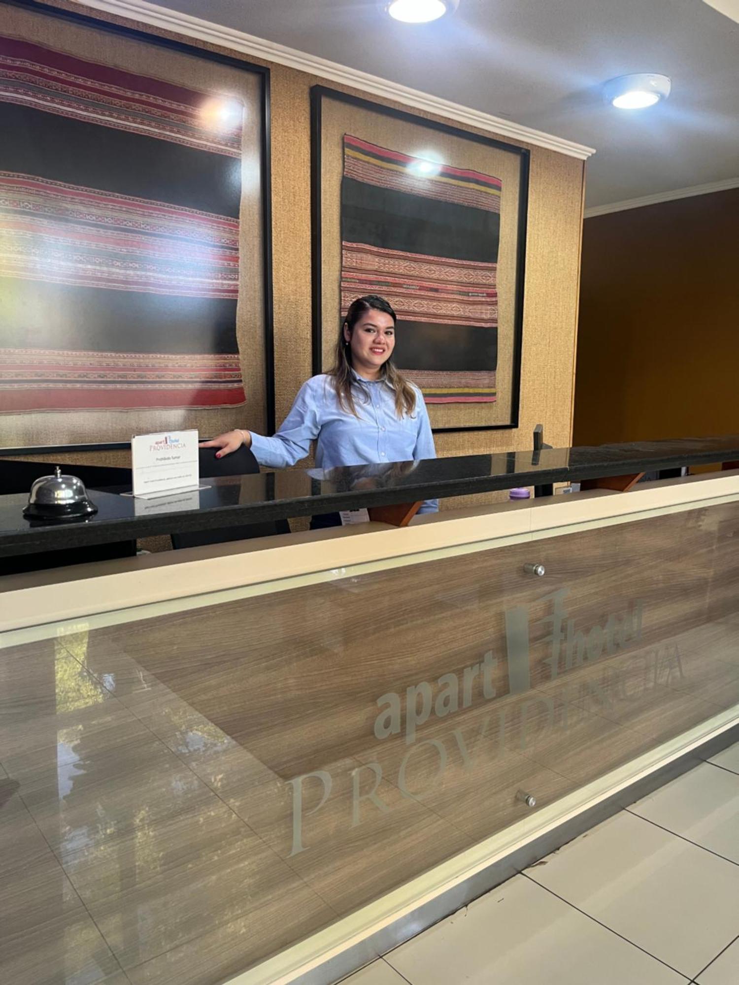 Apart Hotel Providencia Сантяго Екстериор снимка